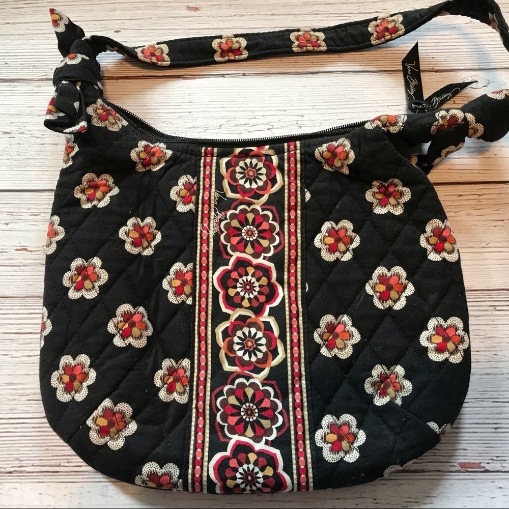Vera Bradley Red Black Purse Bag On the Go Piroutte Quilted Floral Pattern